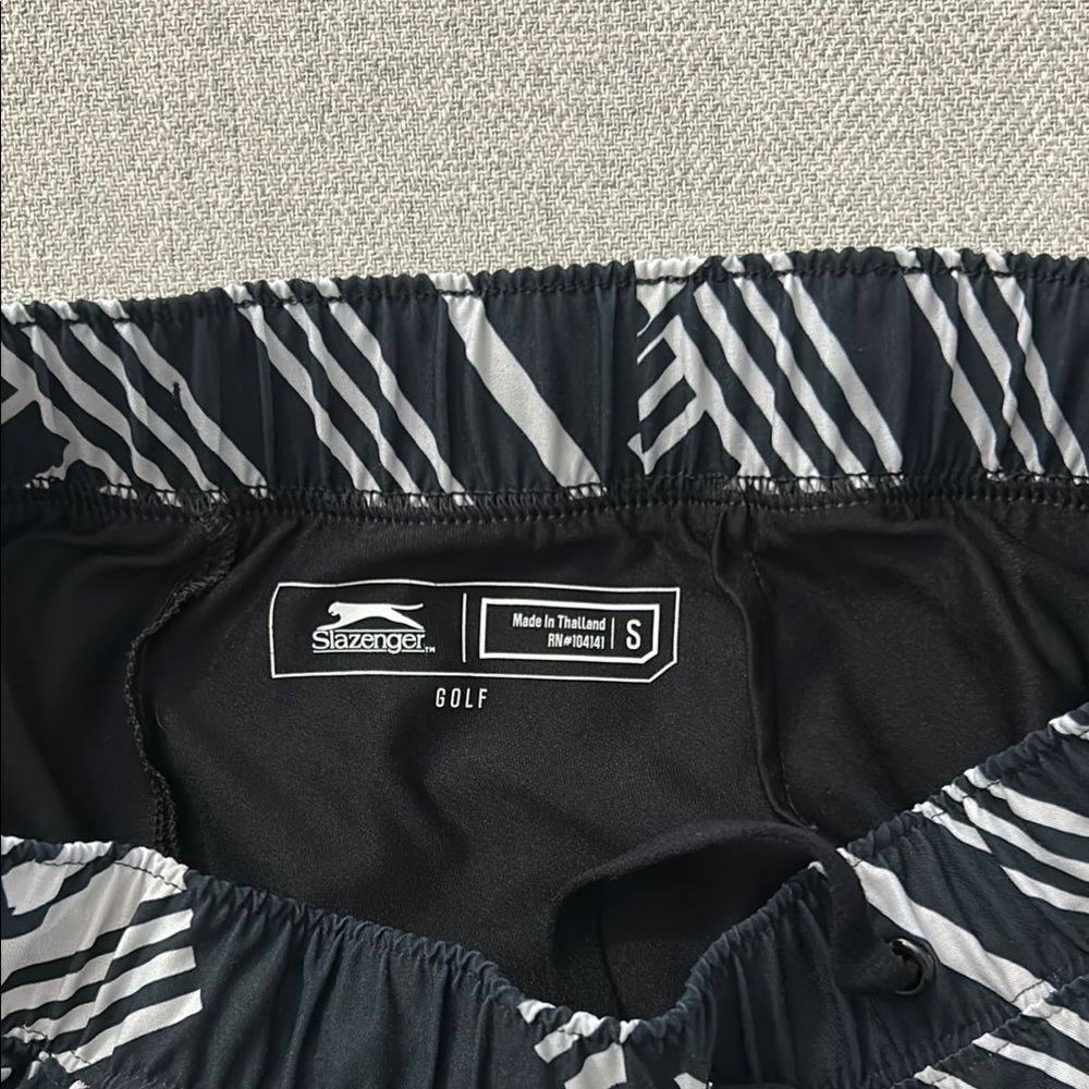 Black and White Geometric Women's Skorts - Picture 3 of 6